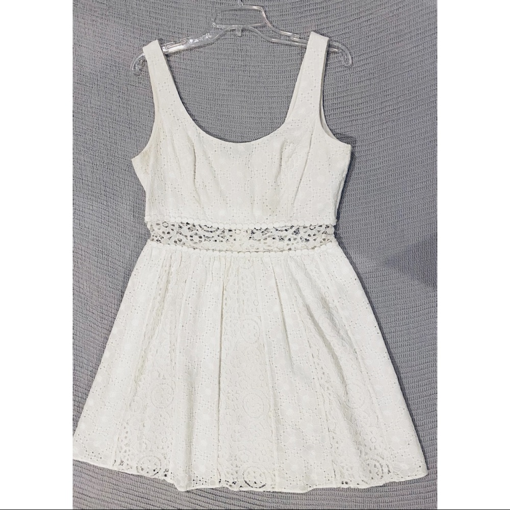Lilly Pulitzer White Lace Dress